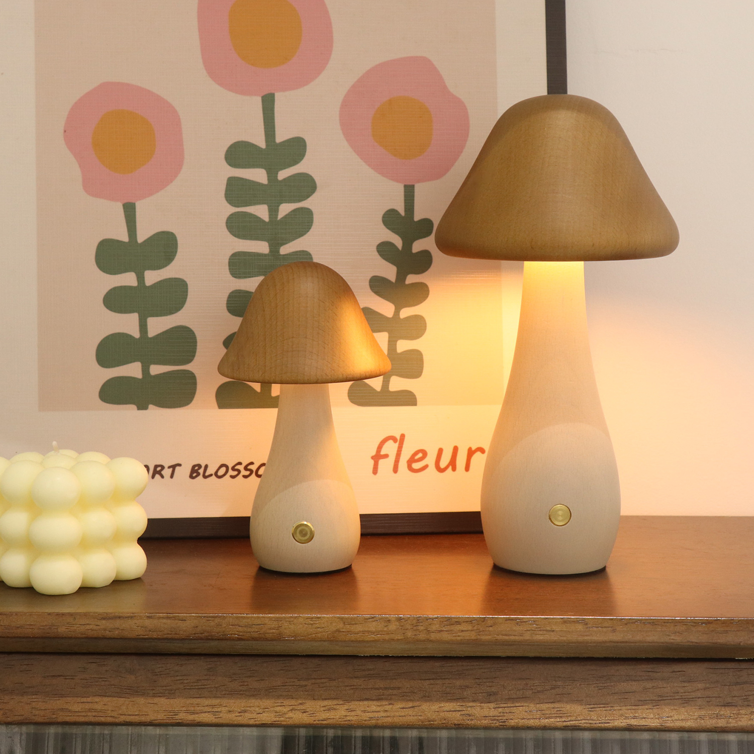 スタイリッシュな木製のマッシュルームテーブルランプコレクション