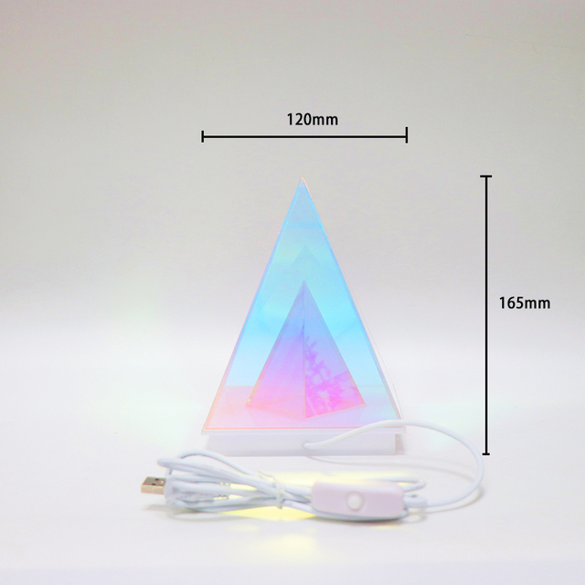 三角形の3DイリュージョンアクリルLEDランプ